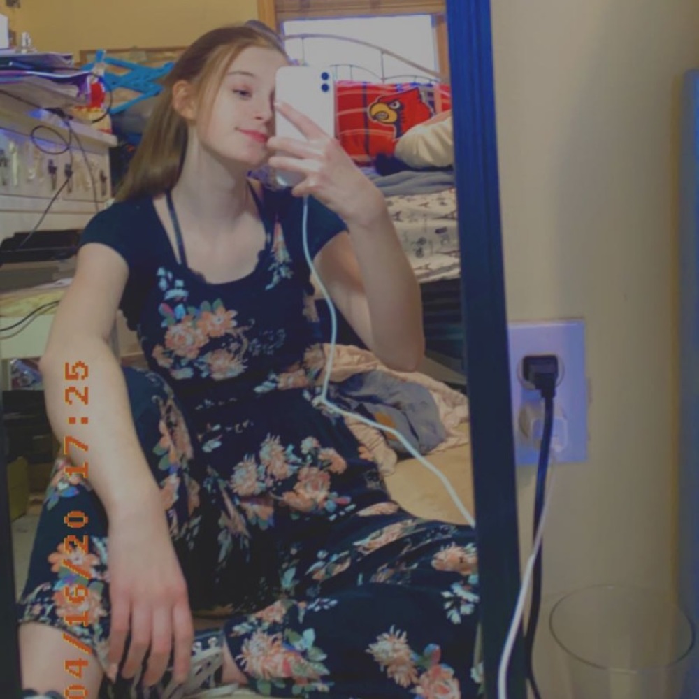 Meet your Posher, Marina